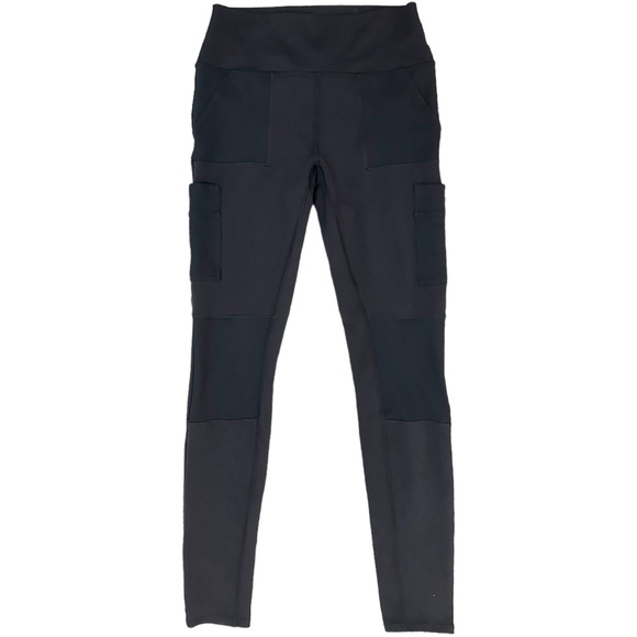 ALO Yoga High-Waist Cargo Leggings - Picture 4 of 9